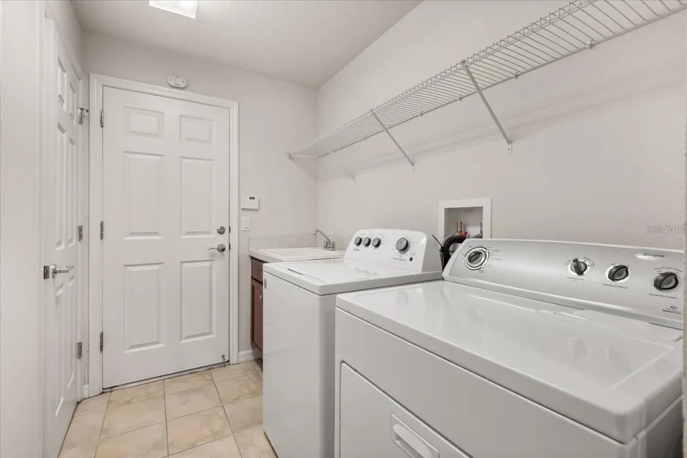 12223 PESCARA LANE Orlando, FL 32827