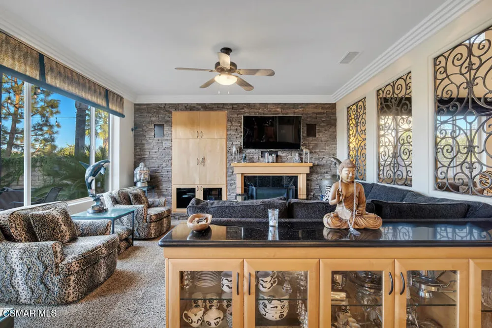 1979 Seabreeze Street Thousand Oaks, CA 91320
