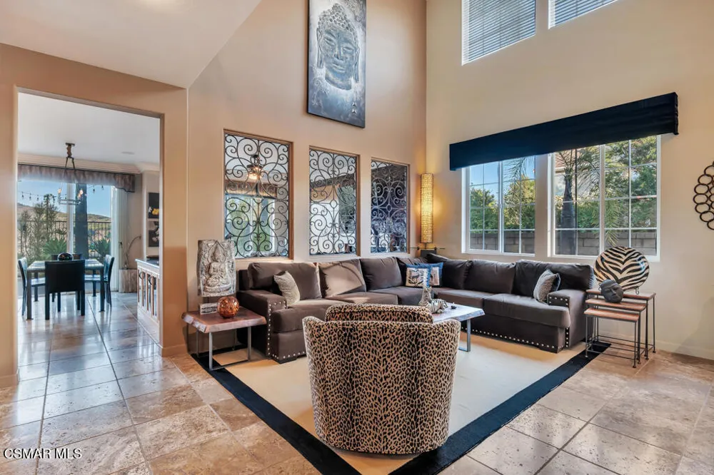1979 Seabreeze Street Thousand Oaks, CA 91320