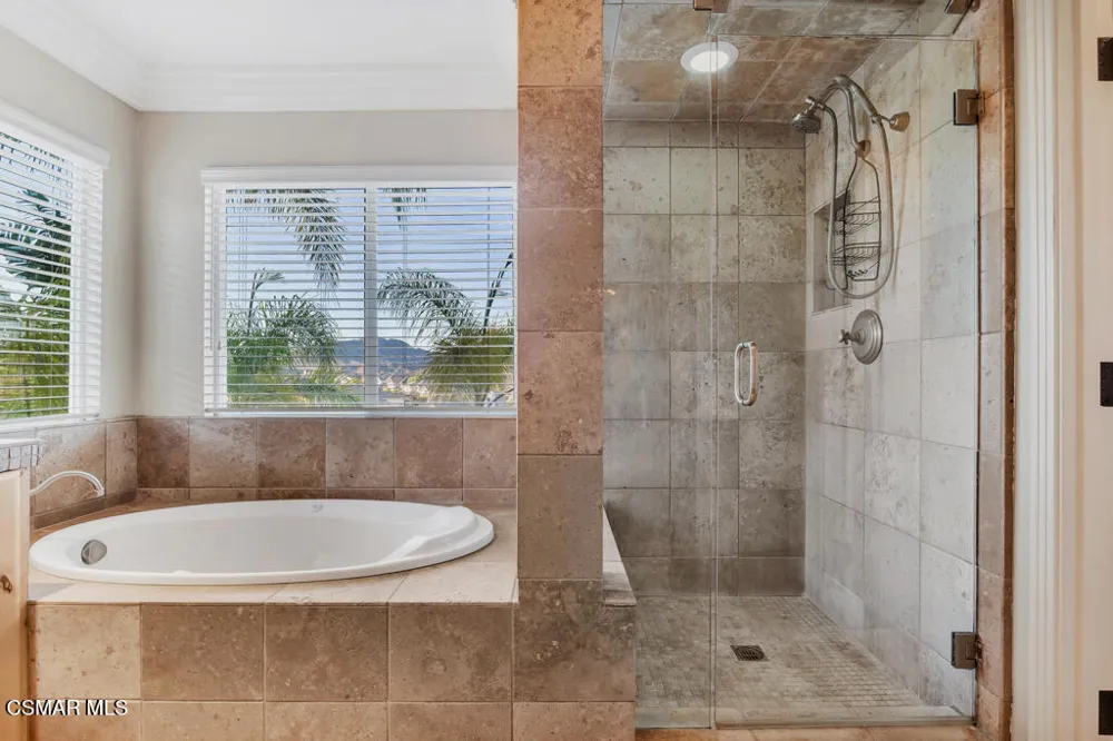 1979 Seabreeze Street Thousand Oaks, CA 91320