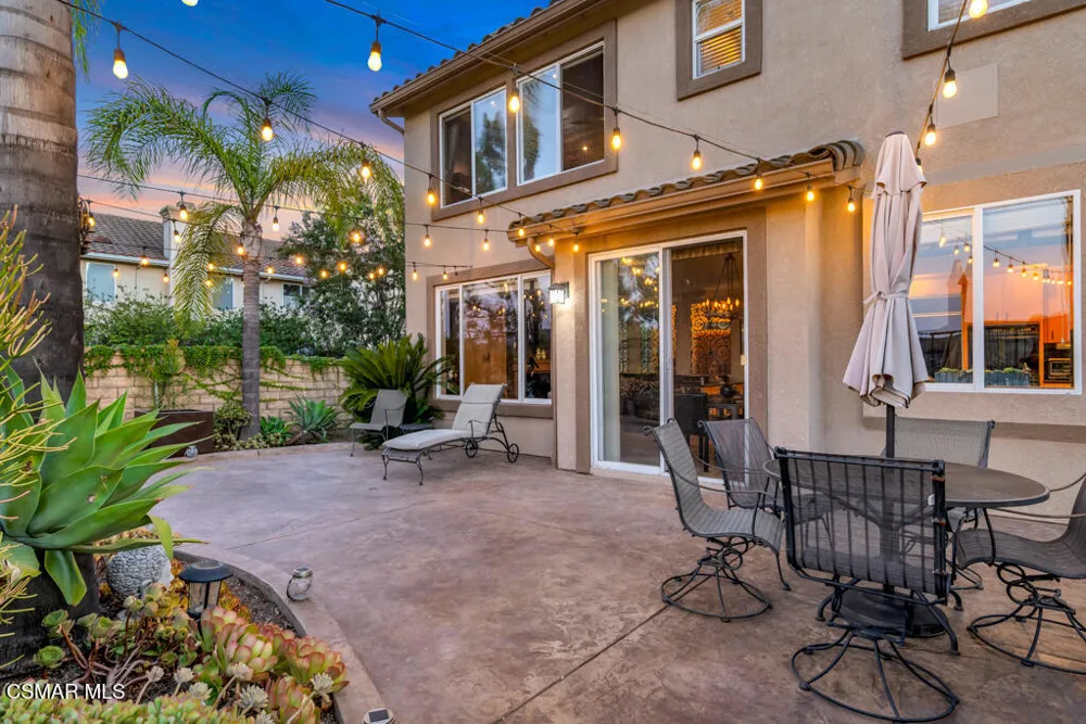 1979 Seabreeze Street Thousand Oaks, CA 91320