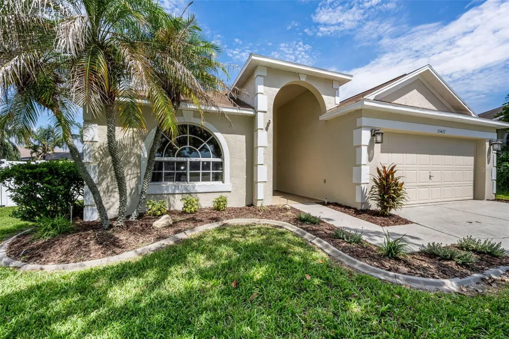 25427 SEVEN RIVERS CIRCLE Land O Lakes, FL 34639