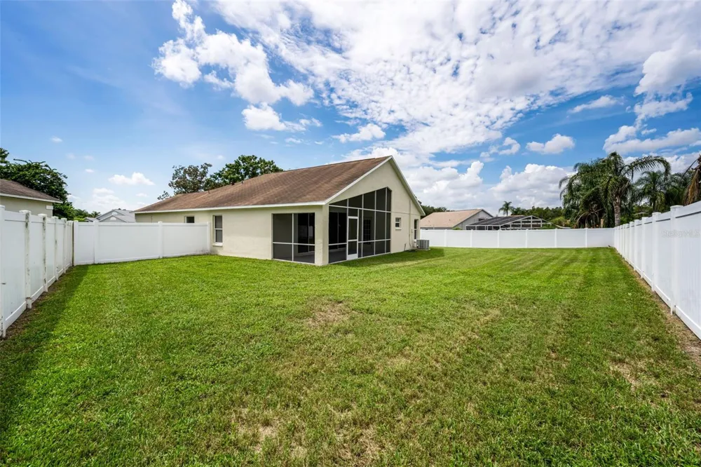 25427 SEVEN RIVERS CIRCLE Land O Lakes, FL 34639