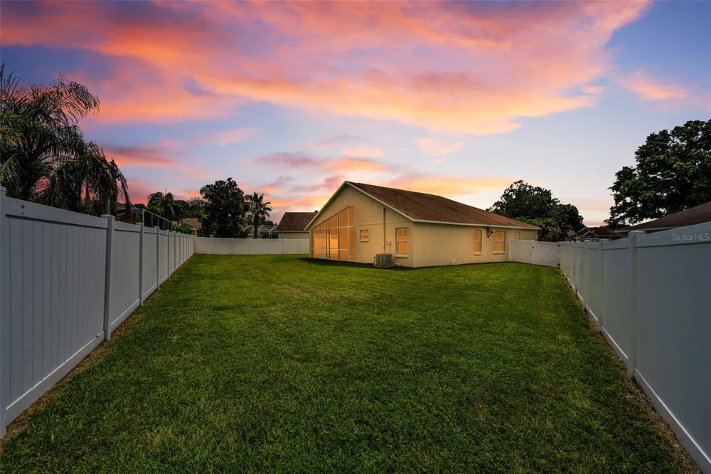 25427 SEVEN RIVERS CIRCLE Land O Lakes, FL 34639
