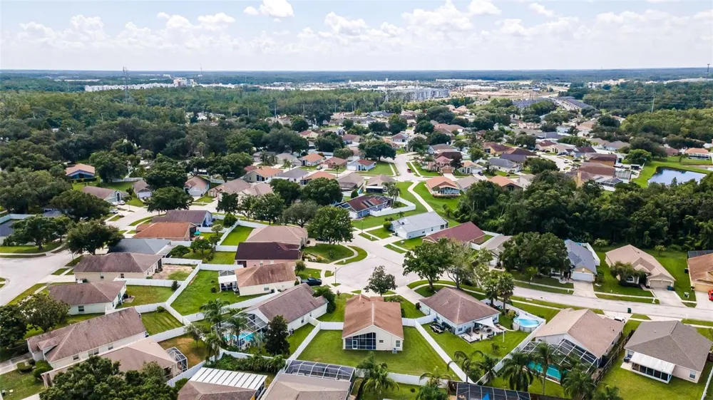 25427 SEVEN RIVERS CIRCLE Land O Lakes, FL 34639