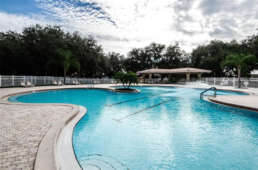 25427 SEVEN RIVERS CIRCLE Land O Lakes, FL 34639