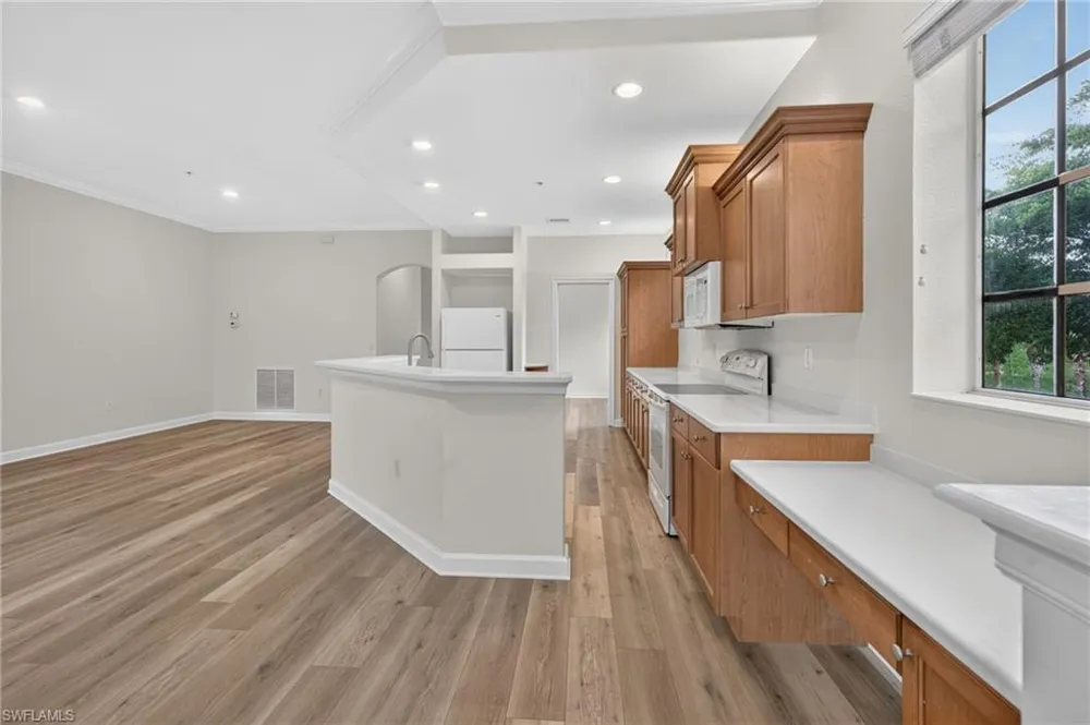 8701 Piazza Del Lago Circle #202 Estero, FL 33928