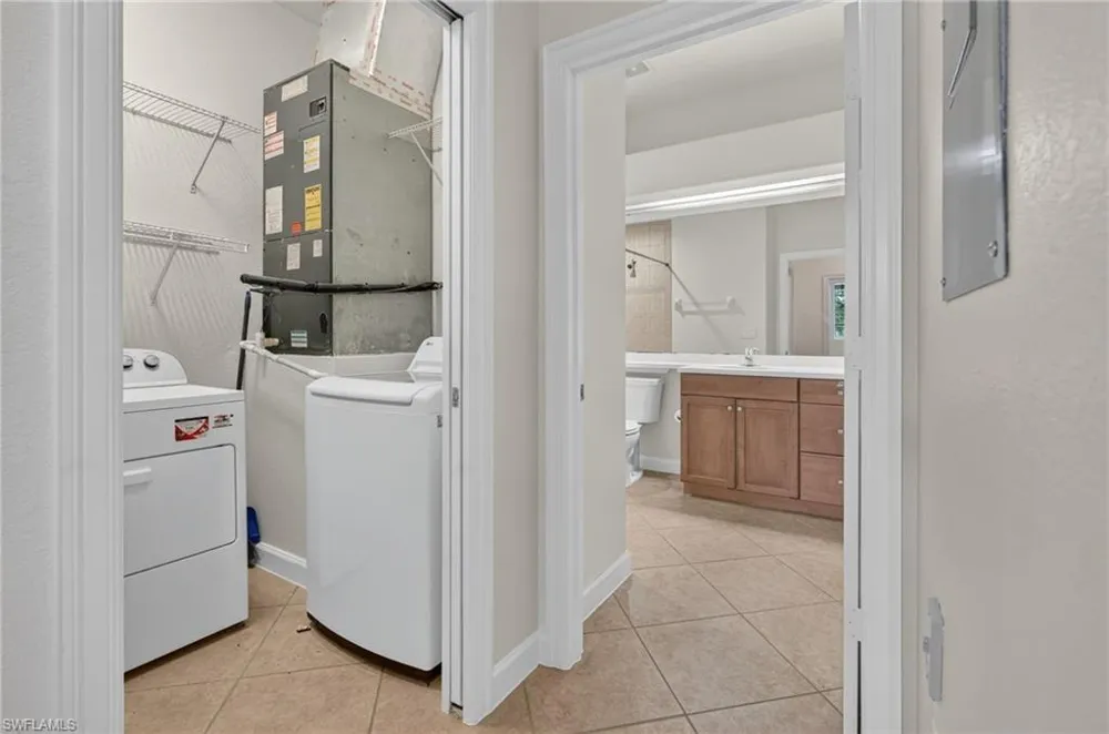 8701 Piazza Del Lago Circle #202 Estero, FL 33928