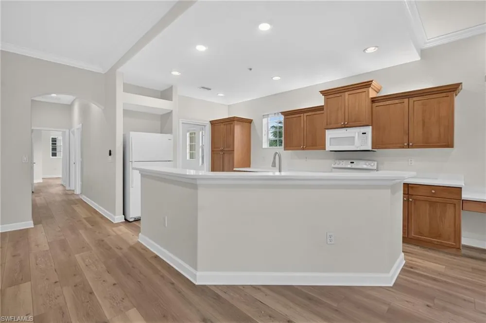 8701 Piazza Del Lago Circle #202 Estero, FL 33928