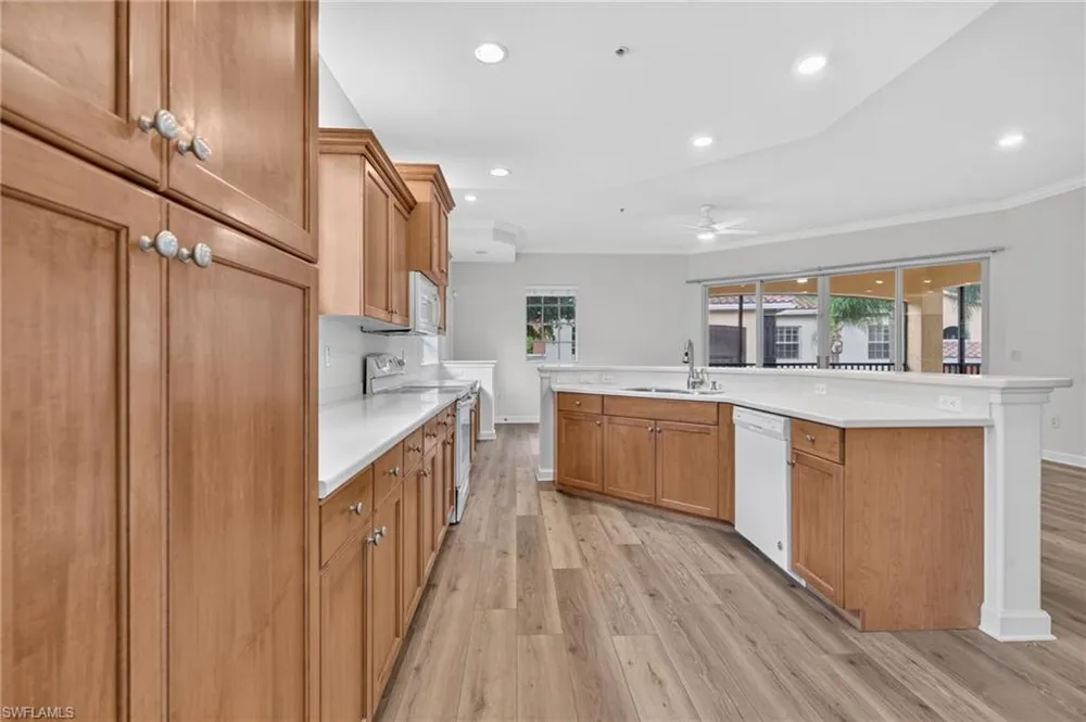8701 Piazza Del Lago Circle #202 Estero, FL 33928