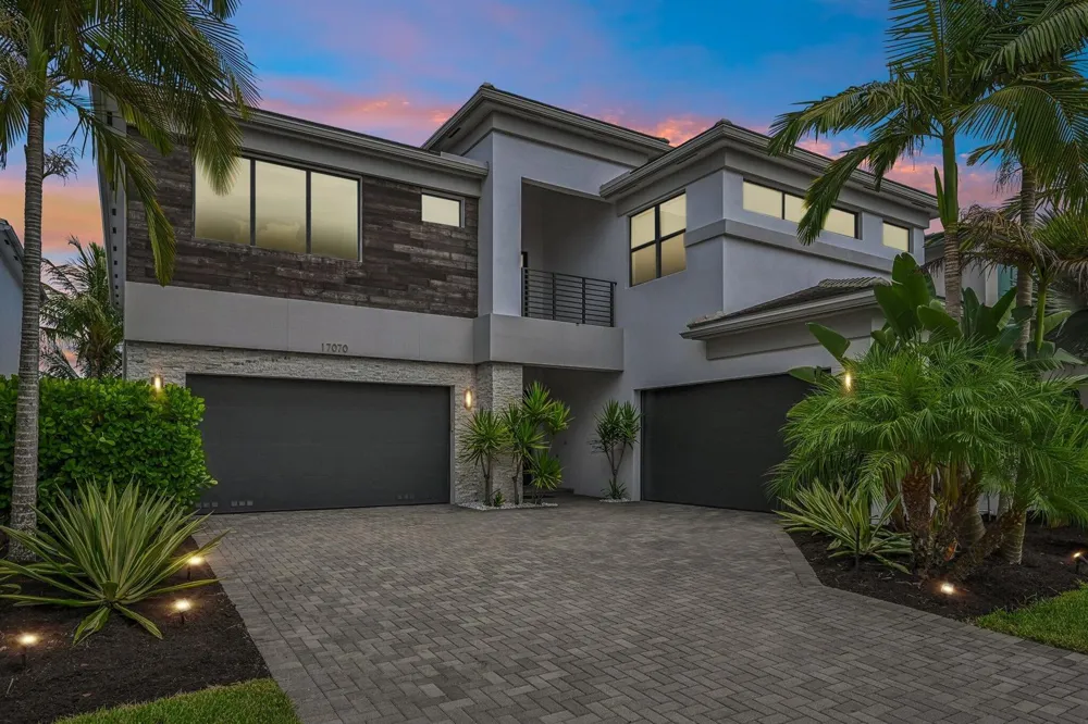 17070 Rainbow Falls Trail Boca Raton, FL 33496