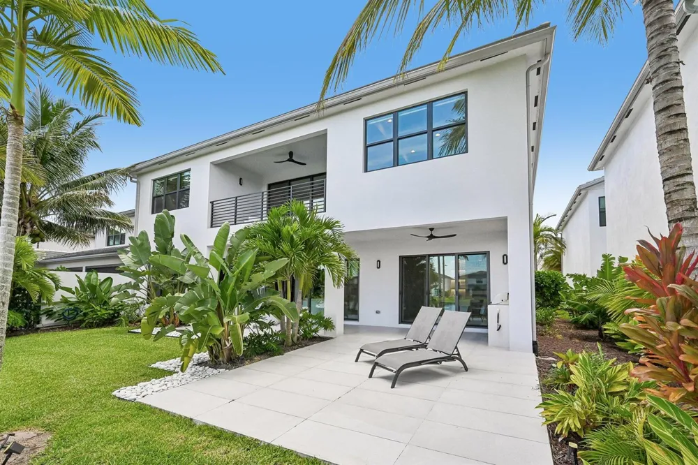 17070 Rainbow Falls Trail Boca Raton, FL 33496