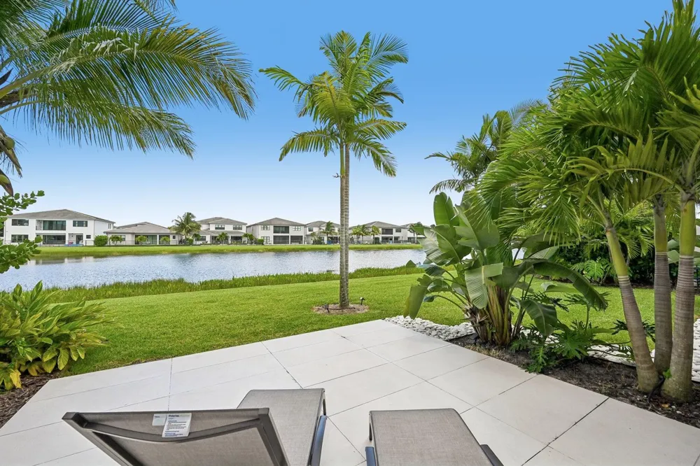 17070 Rainbow Falls Trail Boca Raton, FL 33496