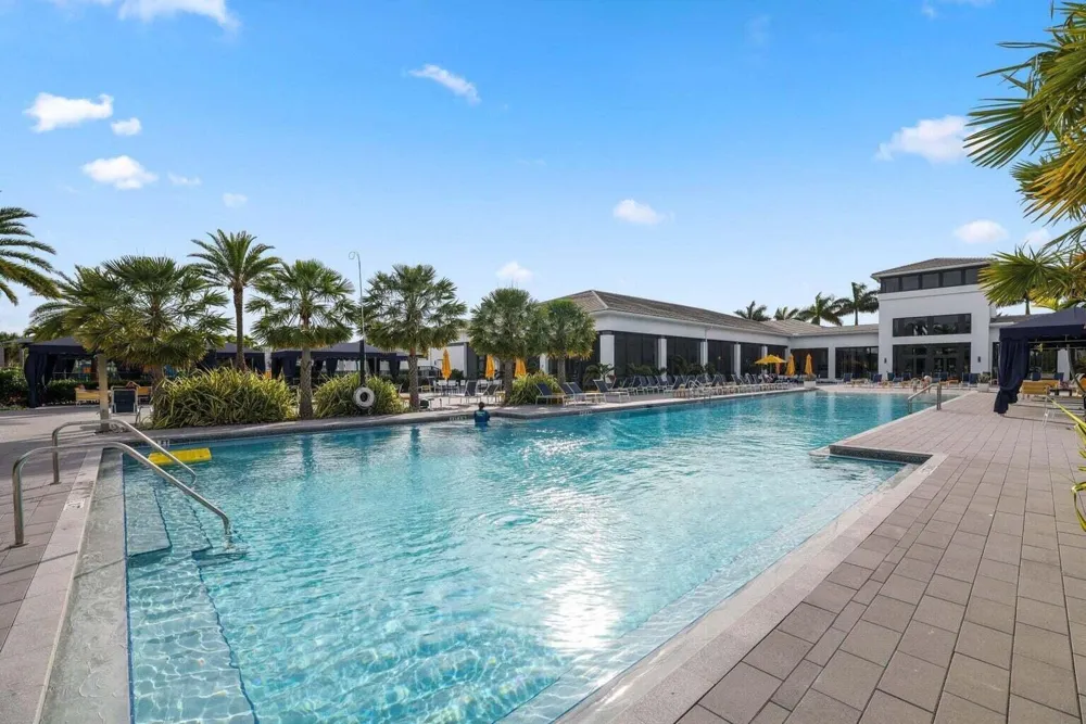 17070 Rainbow Falls Trail Boca Raton, FL 33496