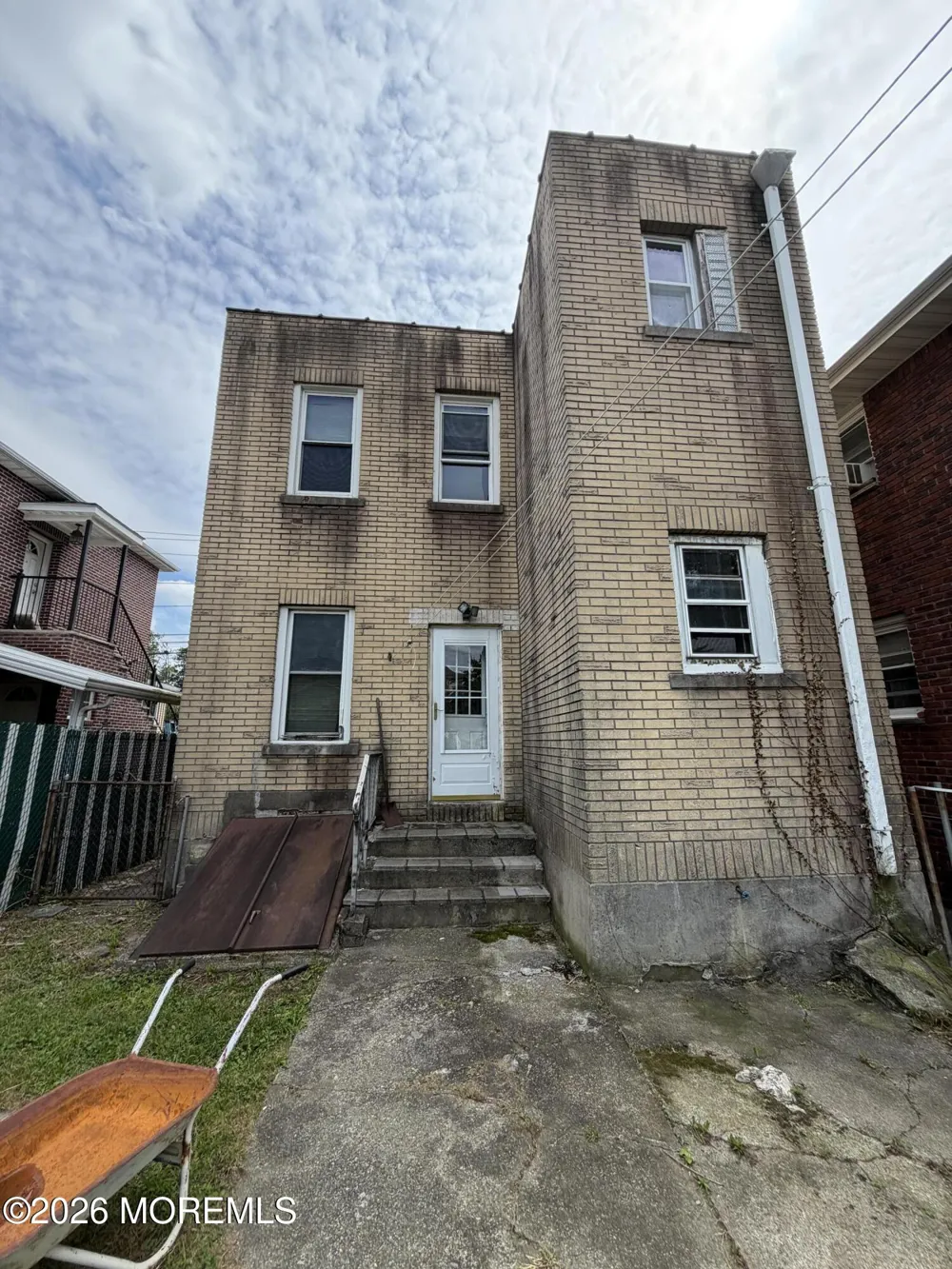 709 Stuyvesant Avenue Lyndhurst, NJ 07071