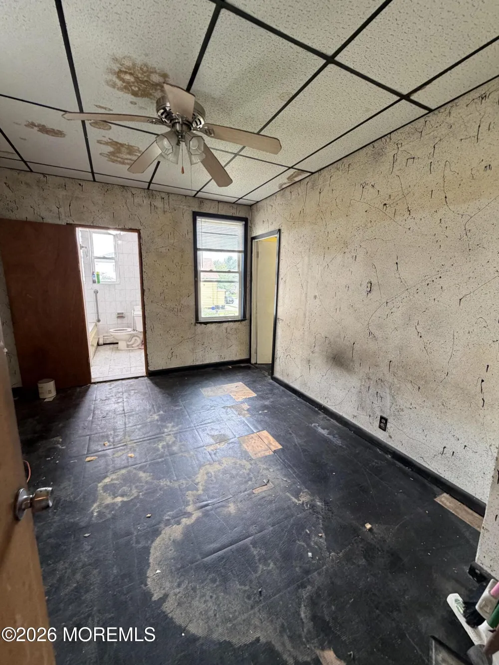 709 Stuyvesant Avenue Lyndhurst, NJ 07071
