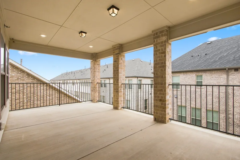 303 Ferndale Street Lewisville, TX 75056