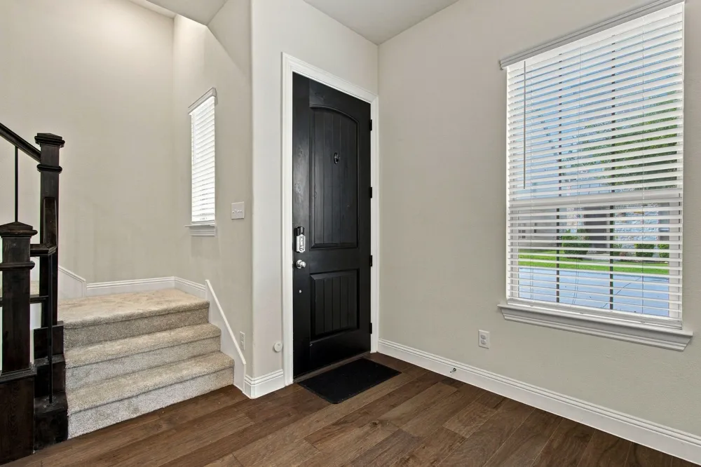 303 Ferndale Street Lewisville, TX 75056