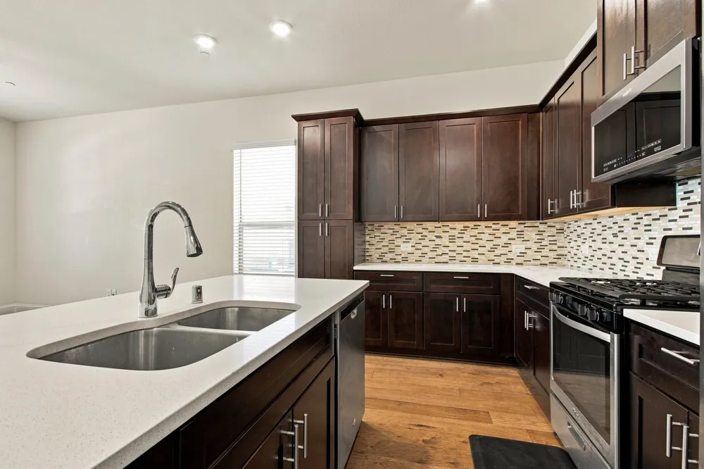 303 Ferndale Street Lewisville, TX 75056