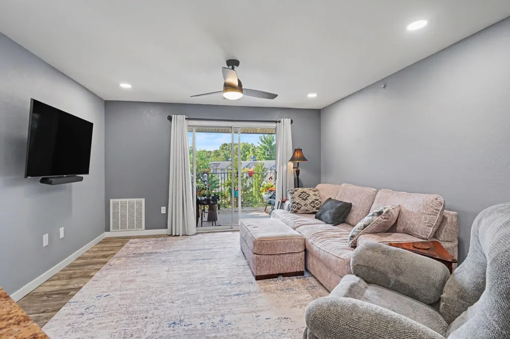 18400 Ridge Court #17 Spring Lake, MI 49456