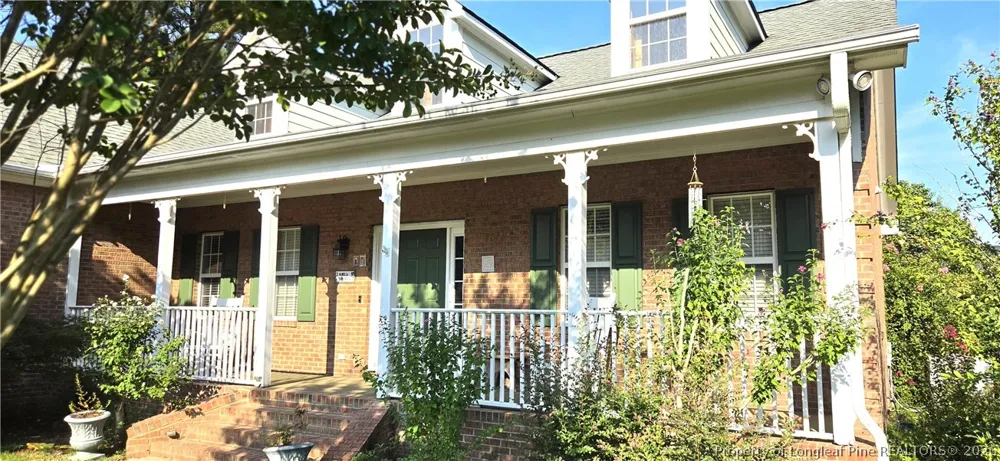 6104 Castlebrooke Lane Linden, NC 28356