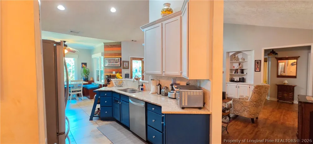6104 Castlebrooke Lane Linden, NC 28356