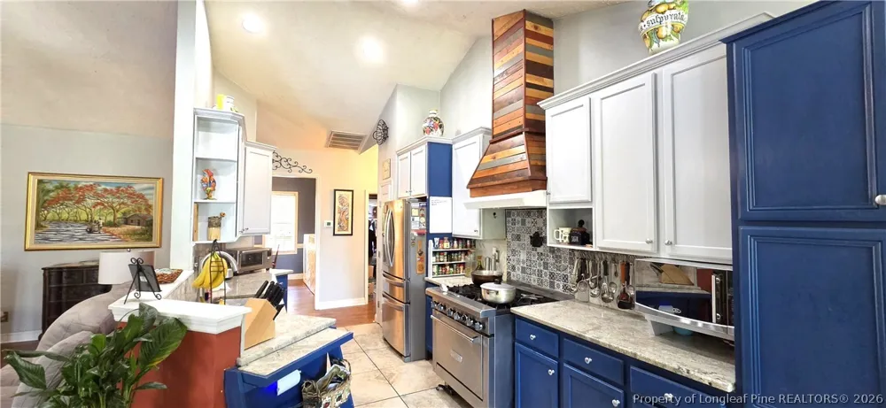 6104 Castlebrooke Lane Linden, NC 28356