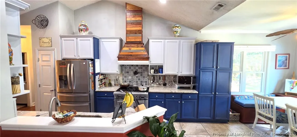 6104 Castlebrooke Lane Linden, NC 28356