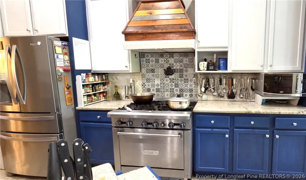 6104 Castlebrooke Lane Linden, NC 28356