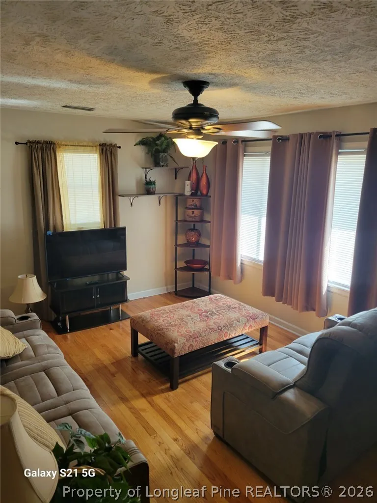 5762 Dove Drive Hope Mills, NC 28348