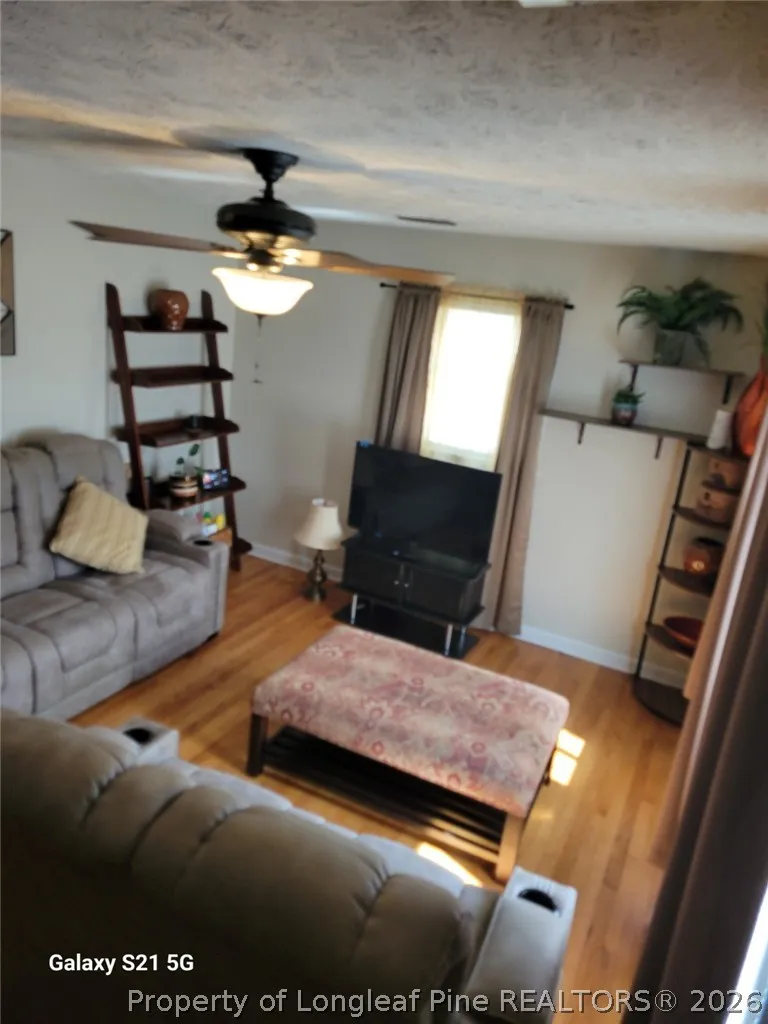 5762 Dove Drive Hope Mills, NC 28348