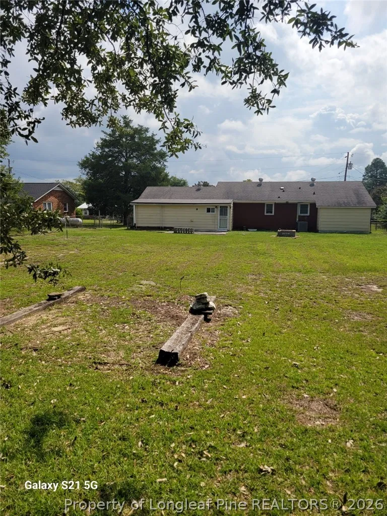 5762 Dove Drive Hope Mills, NC 28348