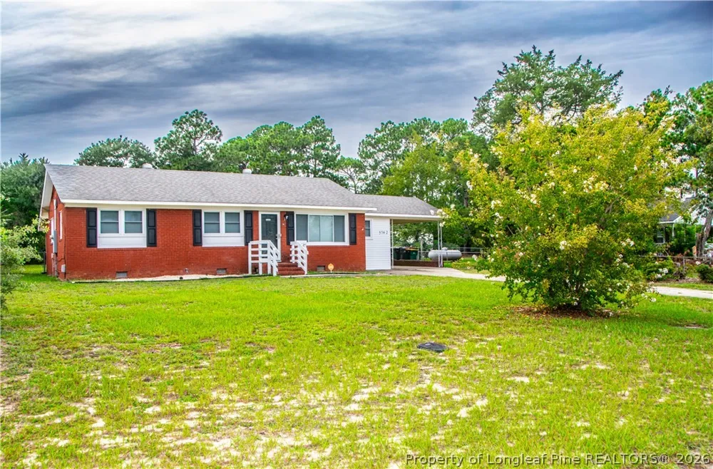 5762 Dove Drive Hope Mills, NC 28348
