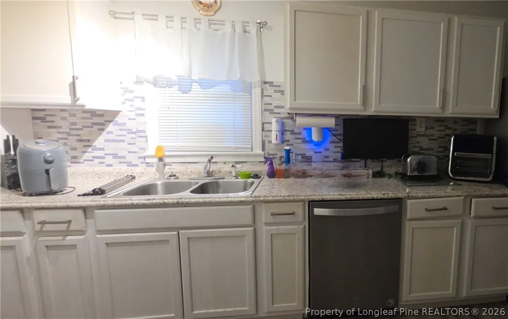 5762 Dove Drive Hope Mills, NC 28348