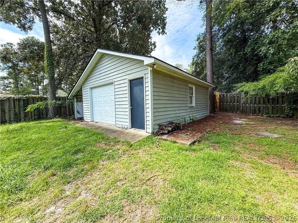 3489 Thorndike Drive Fayetteville, NC 28311