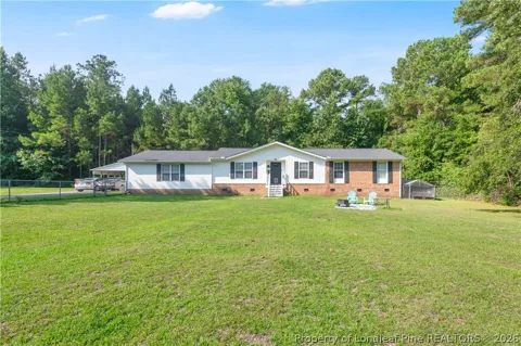 221 Allen Road