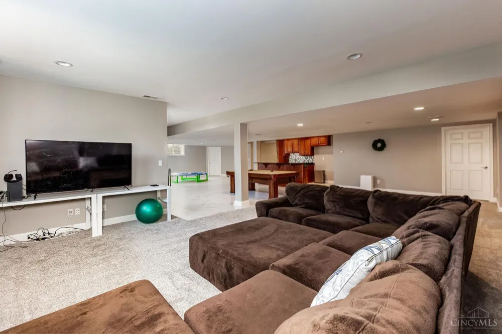 9500 Zoar Road Loveland, OH 45140