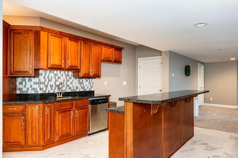 9500 Zoar Road Loveland, OH 45140