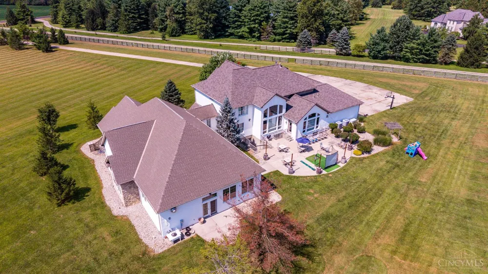 9500 Zoar Road Loveland, OH 45140