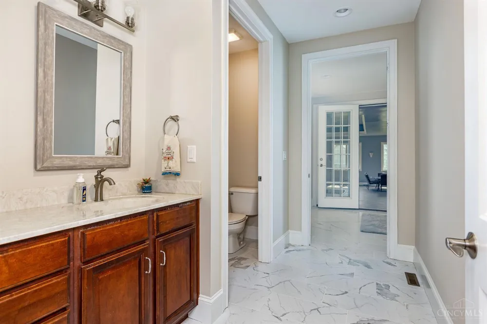 9500 Zoar Road Loveland, OH 45140