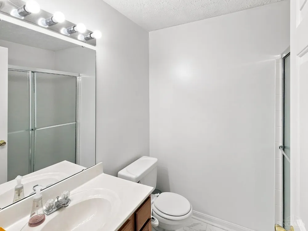 8390 Spring Valley Court #206 West Chester, OH 45069