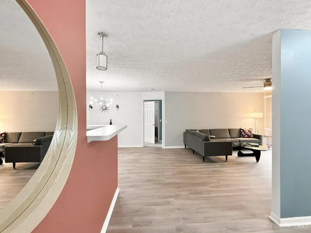 8390 Spring Valley Court #206 West Chester, OH 45069