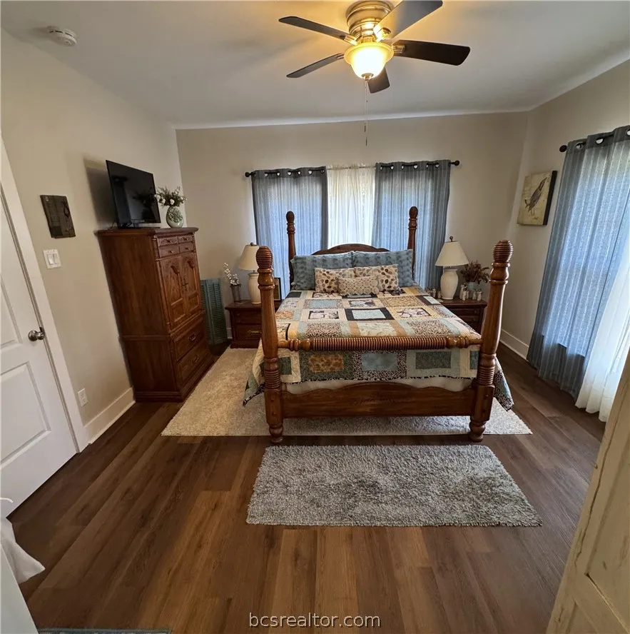 10390 Hedrick Road Hearne, TX 77859