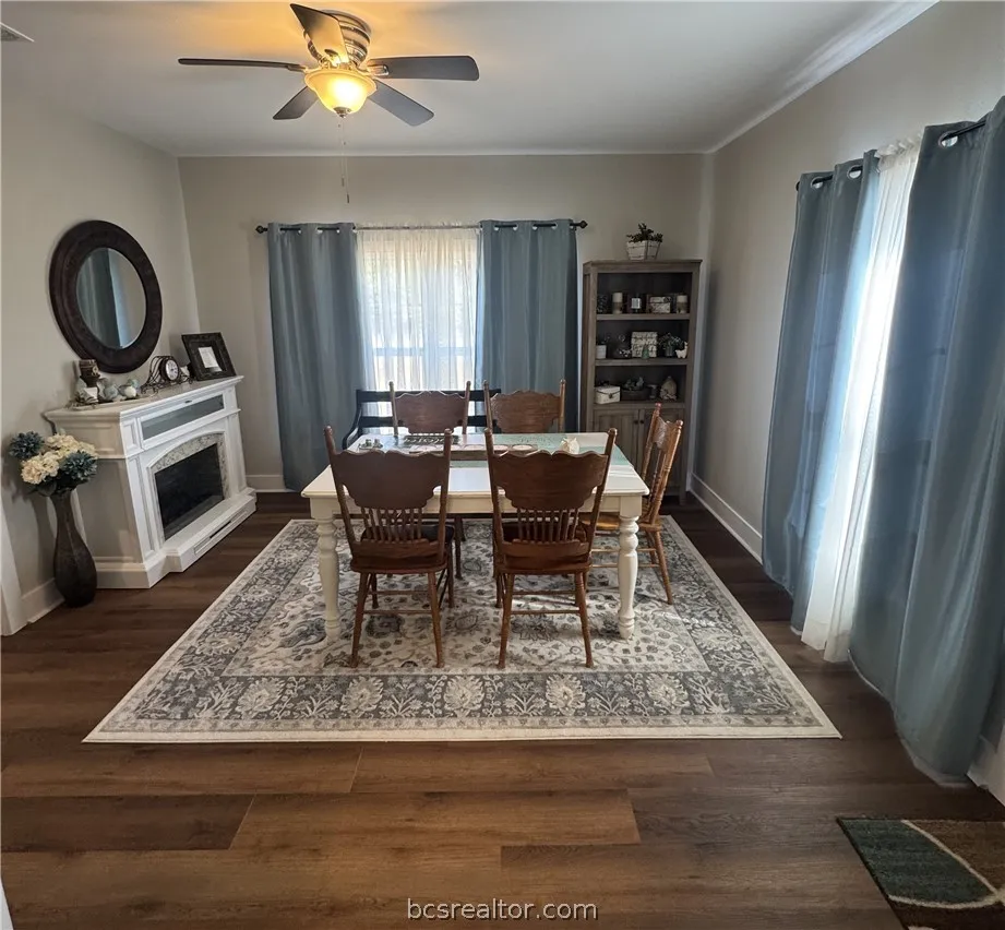 10390 Hedrick Road Hearne, TX 77859