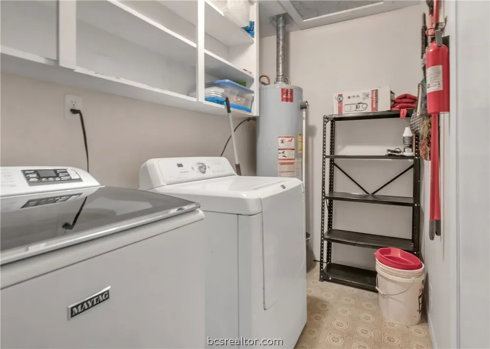 9769 FM 2096 Franklin, TX 77856