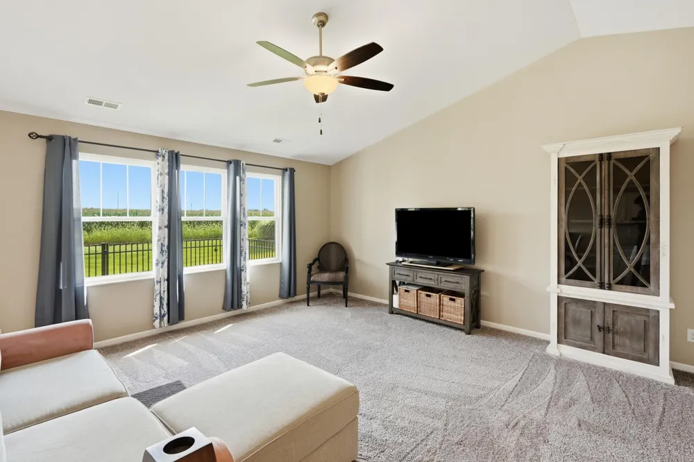 8069 Cranberry Drive St. John, IN 46373