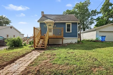 1705 Longshore Drive