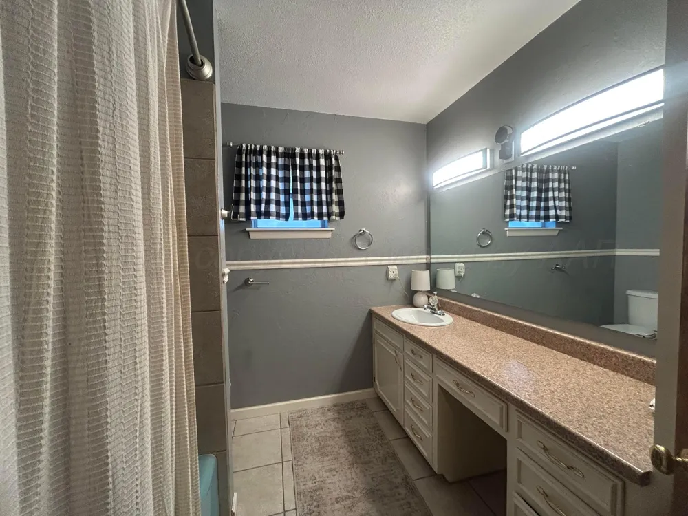 1205 Chestnut Street Stratford, TX 79084