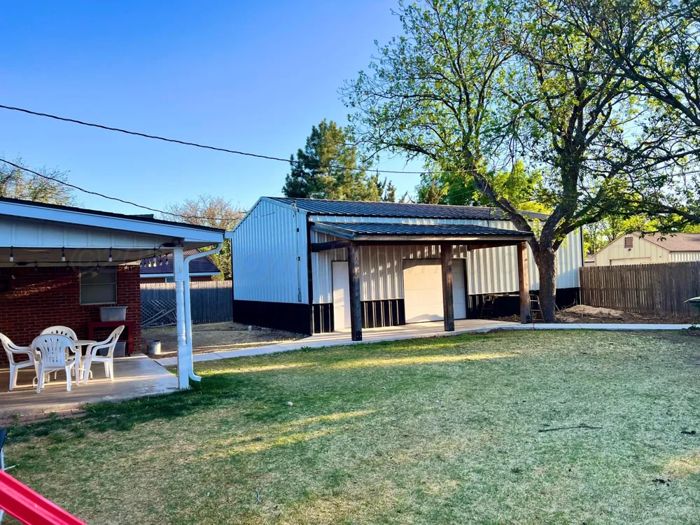 1205 Chestnut Street Stratford, TX 79084