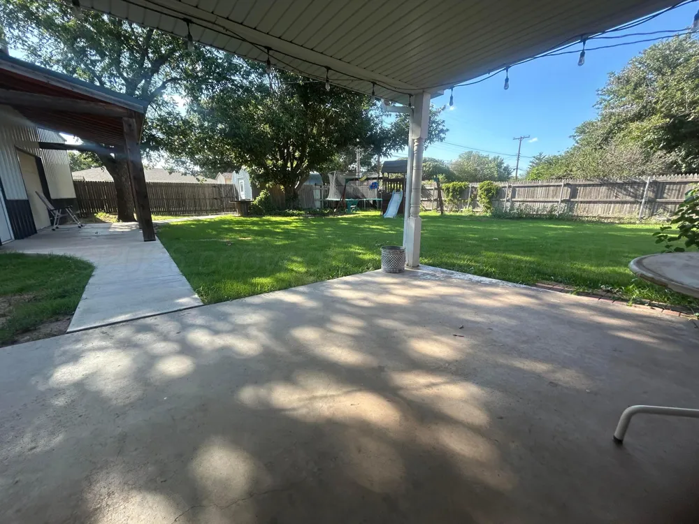 1205 Chestnut Street Stratford, TX 79084
